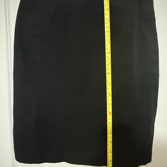 Banana Republic Black Mini Skirt - Picture 4 of 4